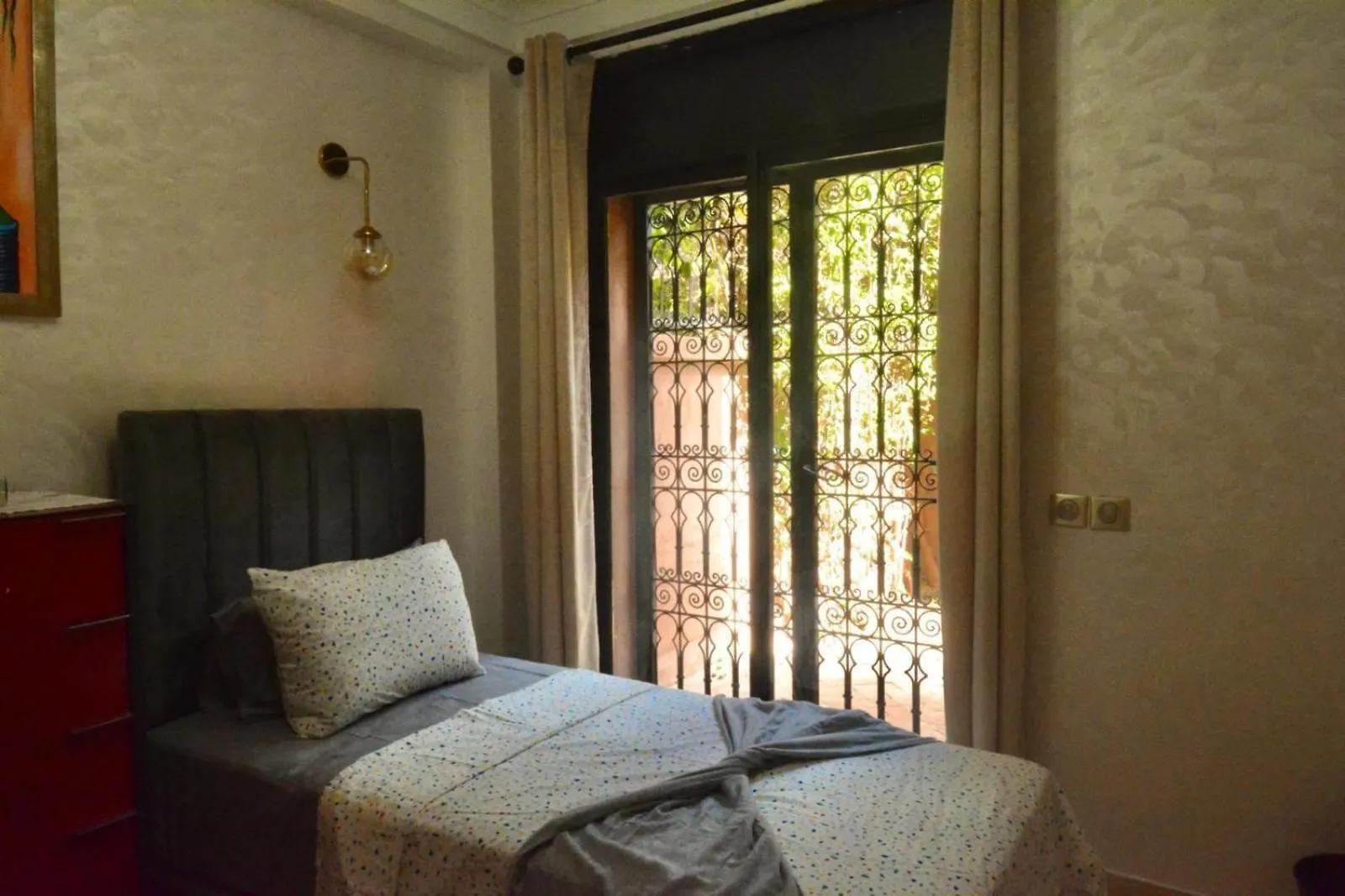 Cozy Rez De Jardin Villa Marakeş