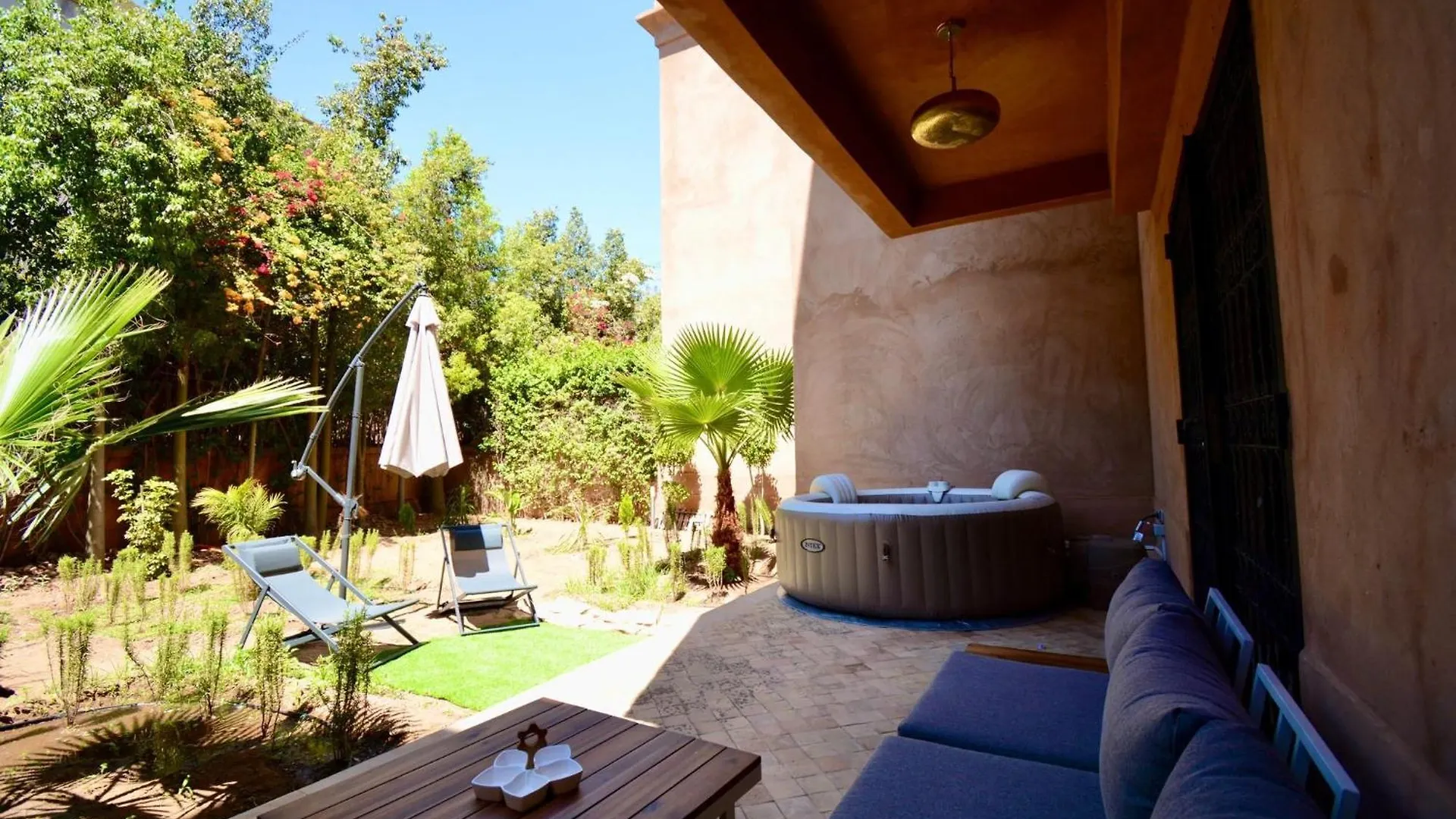 Cozy Rez De Jardin Villa Marakeş Fas