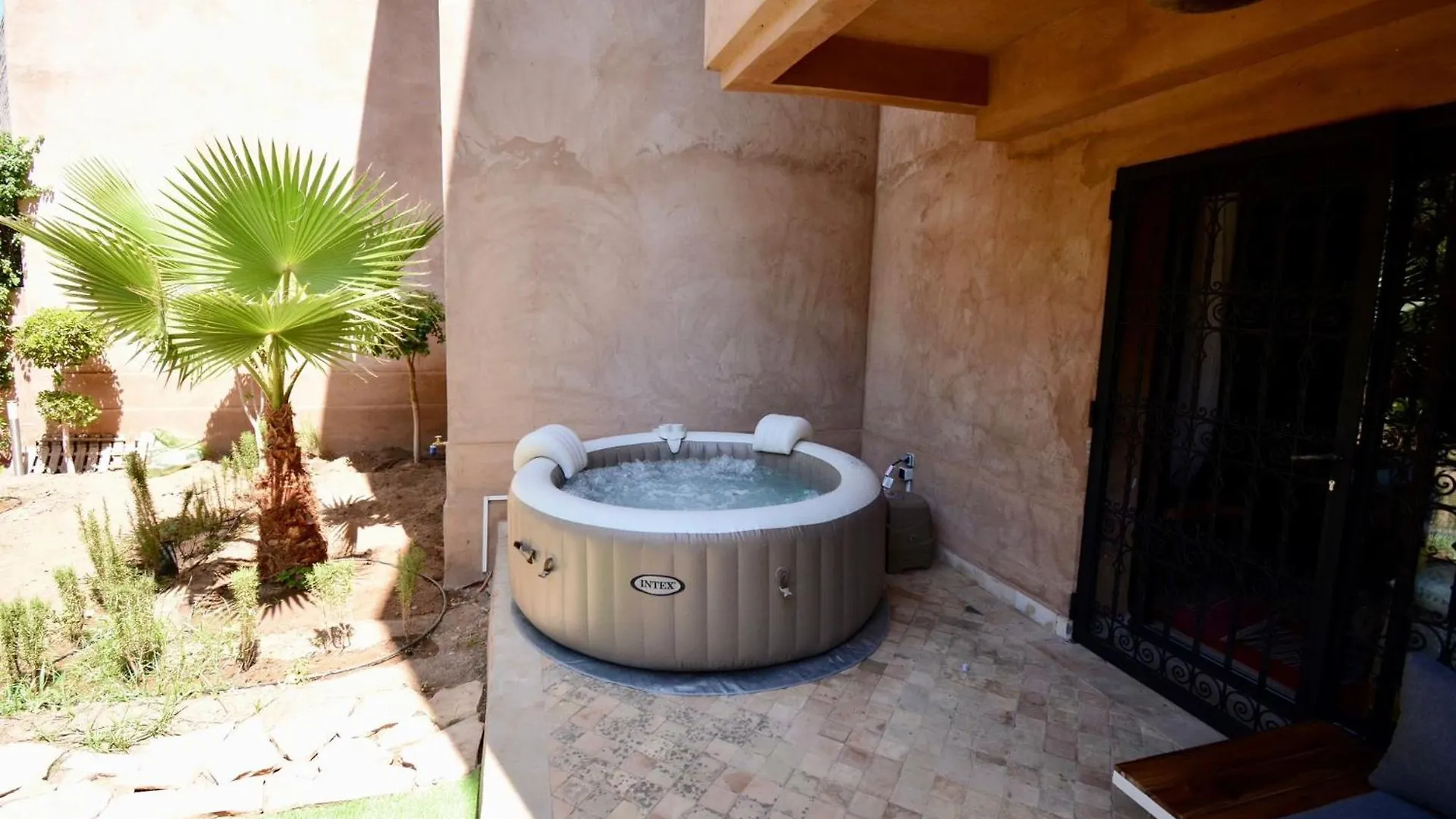 Cozy Rez De Jardin Villa Marakeş 0*,  Fas